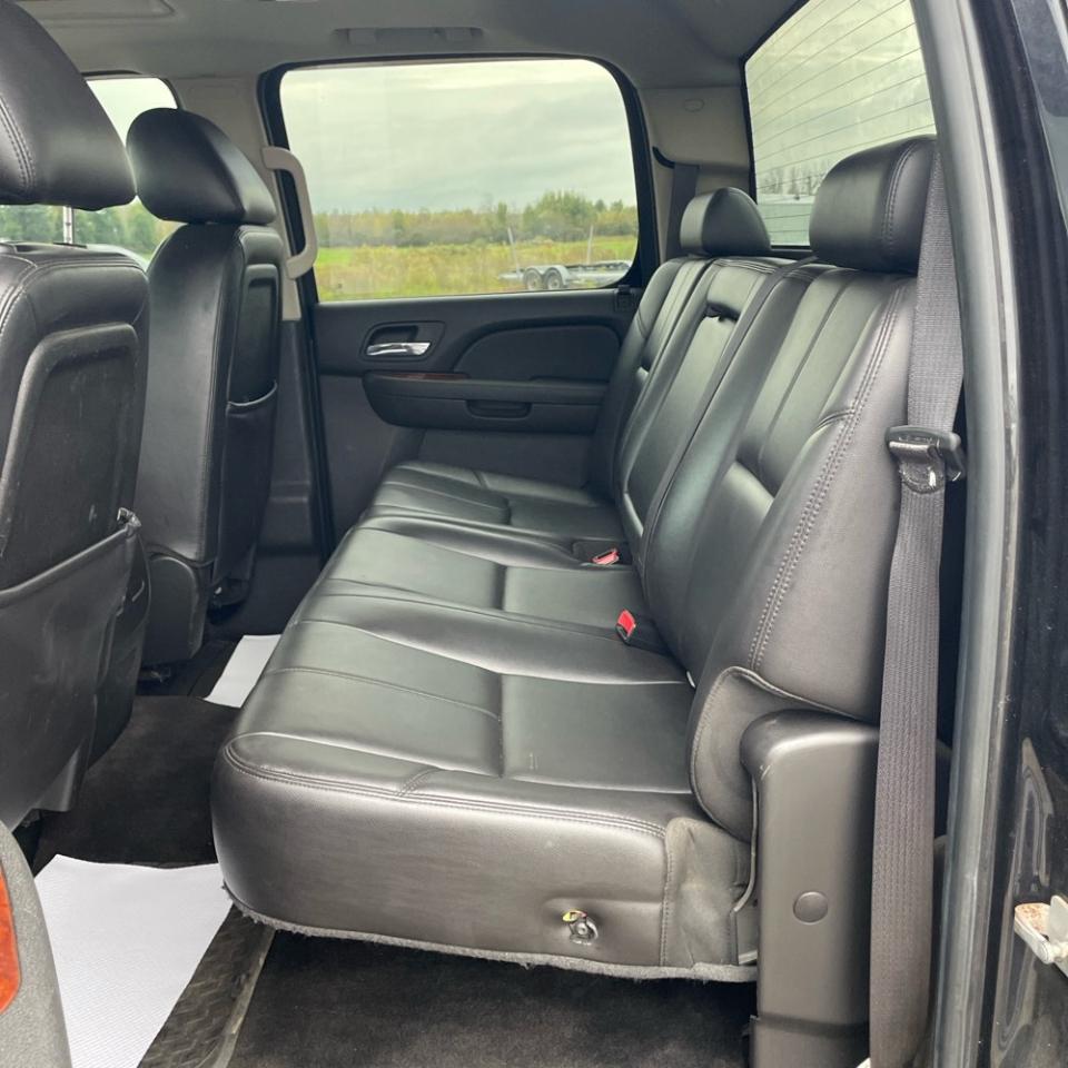 Chevrolet Silverado 1500 4WD Crew Cab 143.5" LTZ 2010