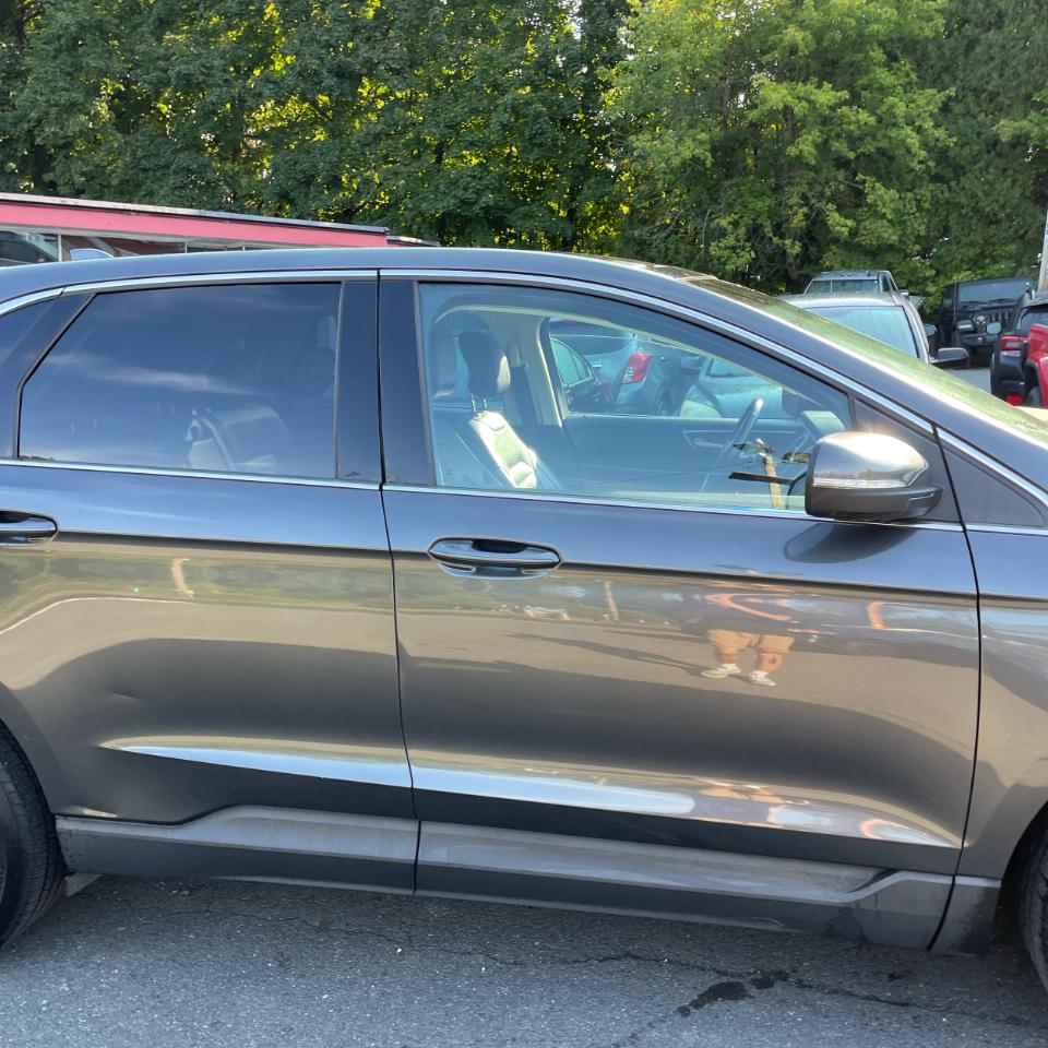 Ford Edge 4dr SEL AWD 2015