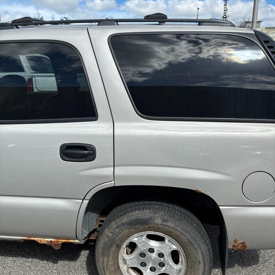 Chevrolet Tahoe 4dr 1500 4WD LS 2006