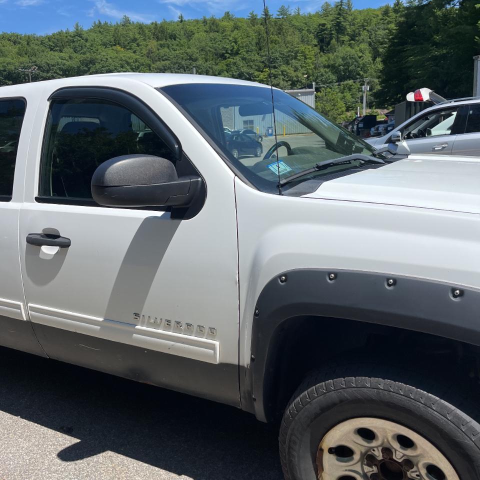 Chevrolet Silverado 1500 4WD Crew Cab 143.5" LT 2009