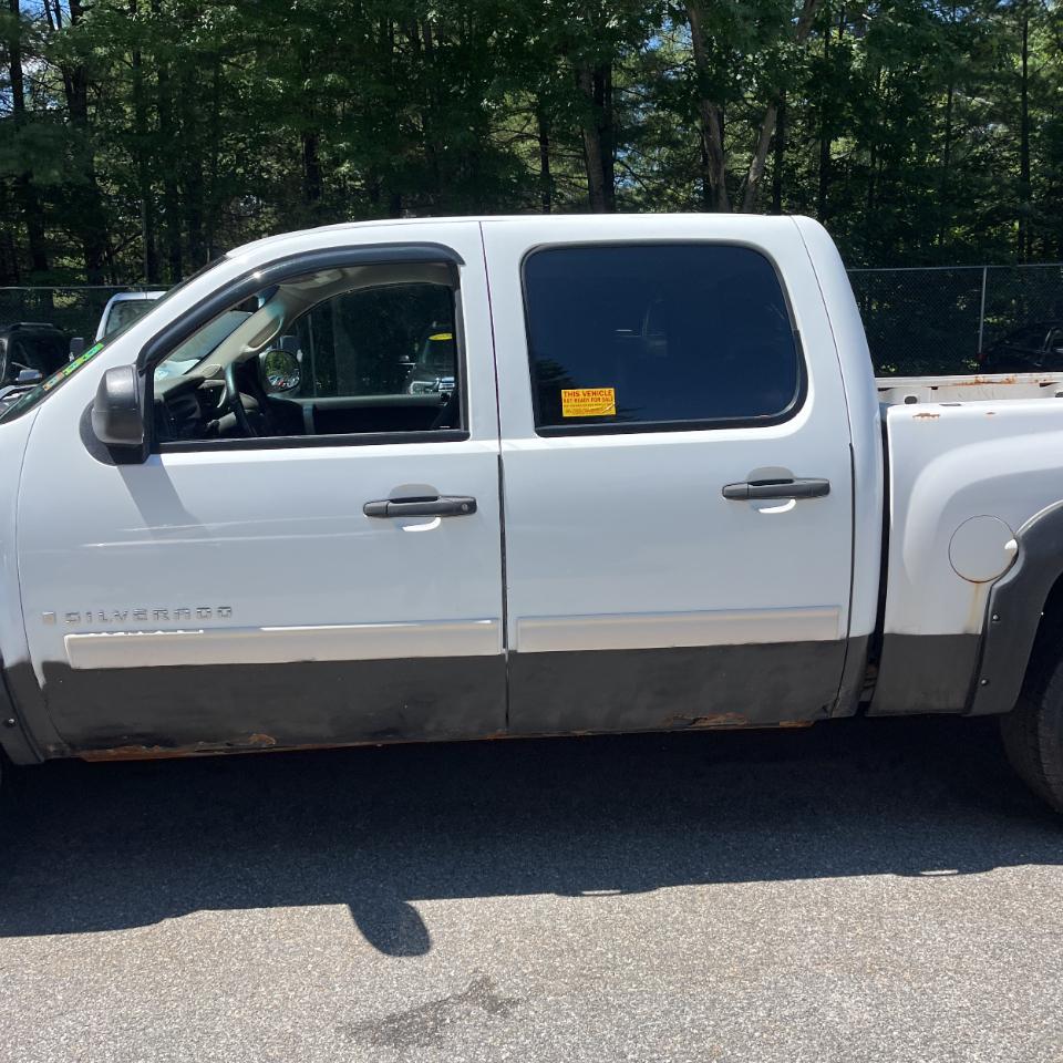 Chevrolet Silverado 1500 4WD Crew Cab 143.5" LT 2009