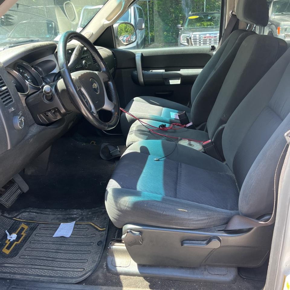 Chevrolet Silverado 1500 4WD Crew Cab 143.5" LT 2009