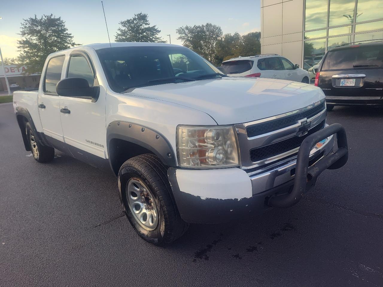 Chevrolet Silverado 1500 4WD Crew Cab 143.5" LT 2009
