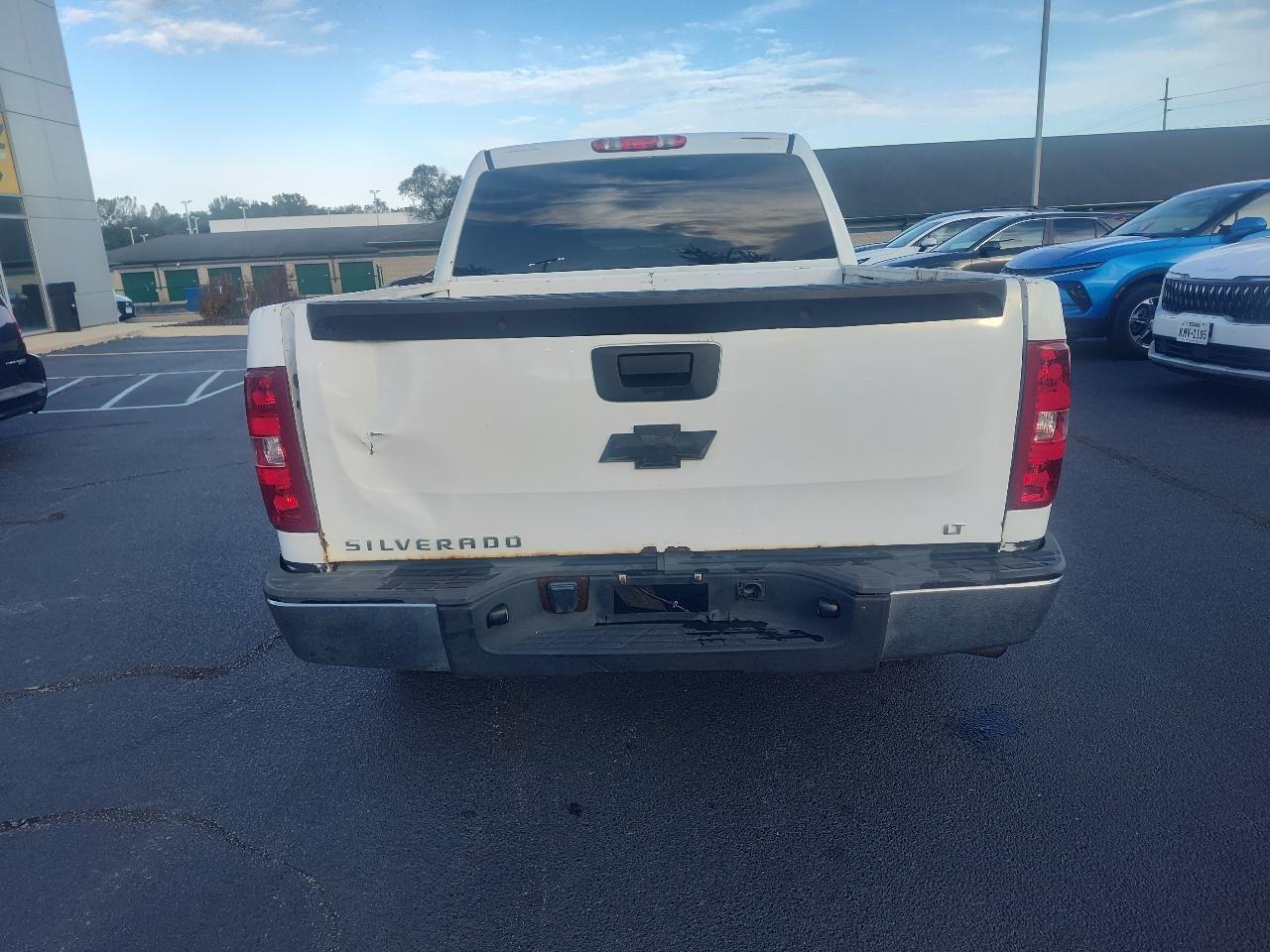 Chevrolet Silverado 1500 4WD Crew Cab 143.5" LT 2009