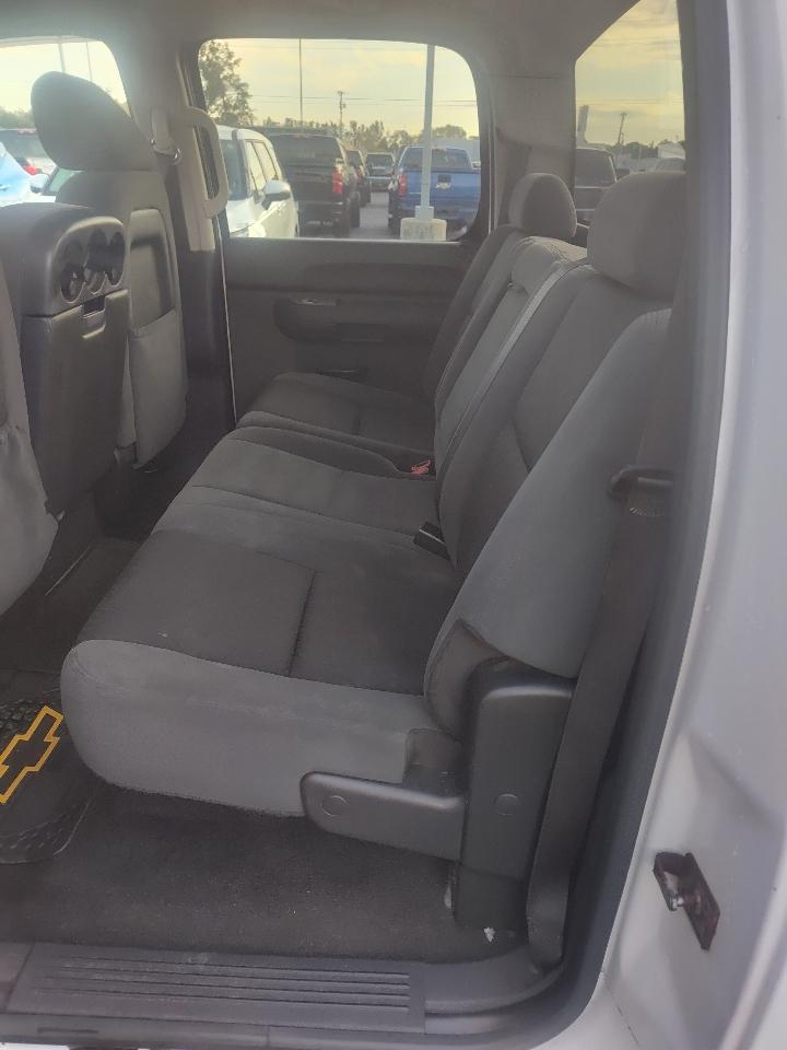 Chevrolet Silverado 1500 4WD Crew Cab 143.5" LT 2009