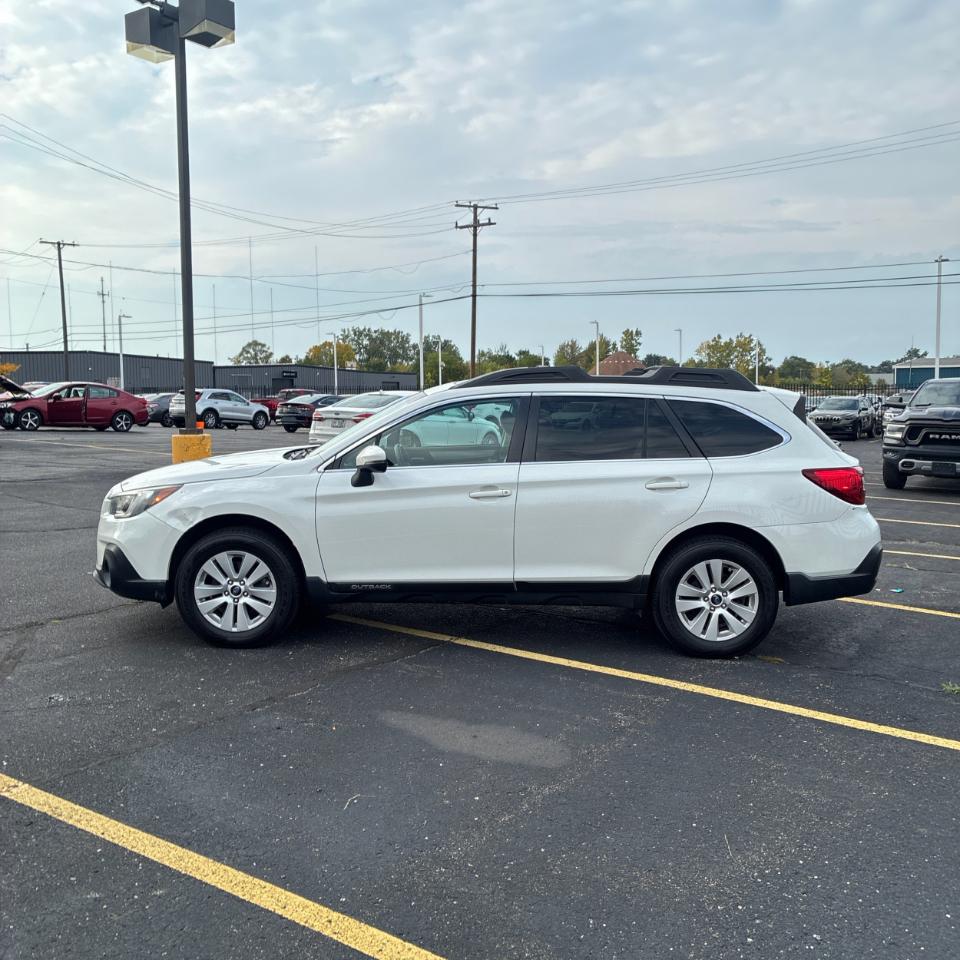 Subaru Outback 2.5i Premium 2019
