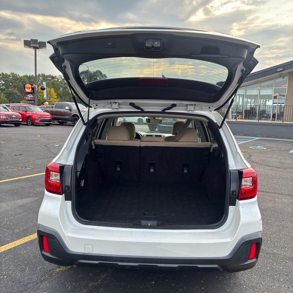 Subaru Outback 2.5i Premium 2019