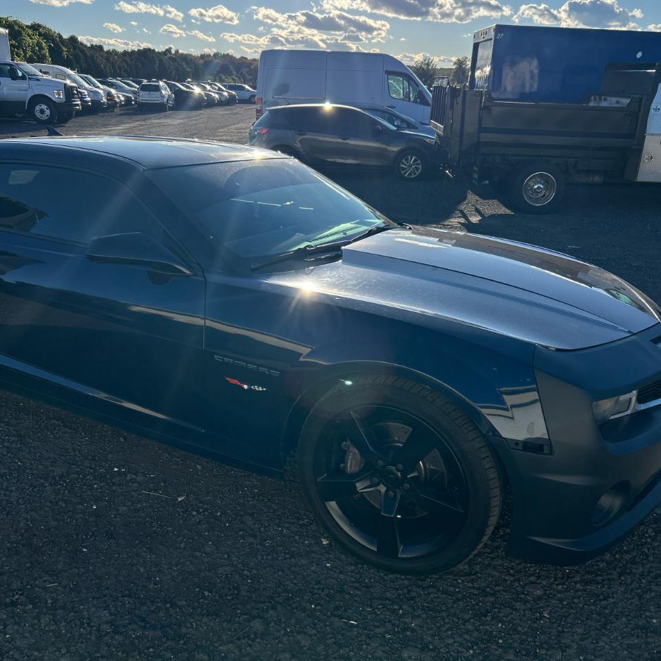 Chevrolet Camaro 2dr Cpe 2SS 2012