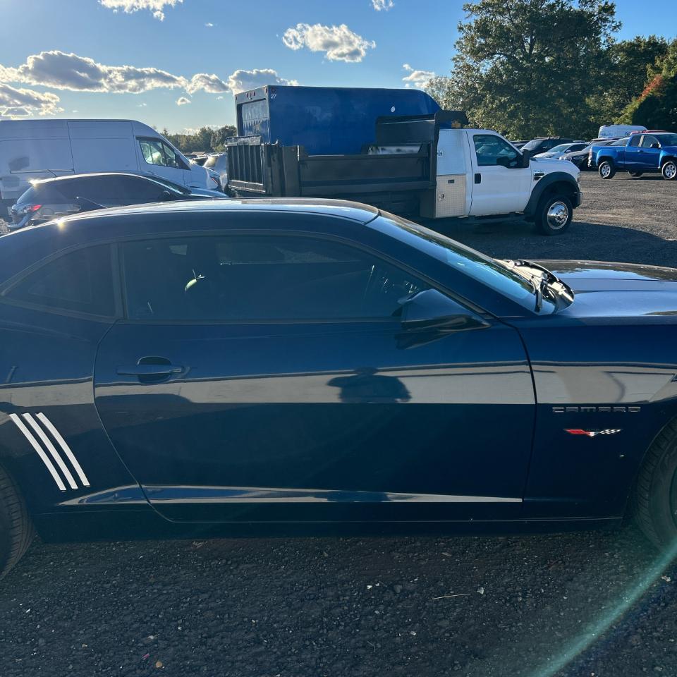 Chevrolet Camaro 2dr Cpe 2SS 2012