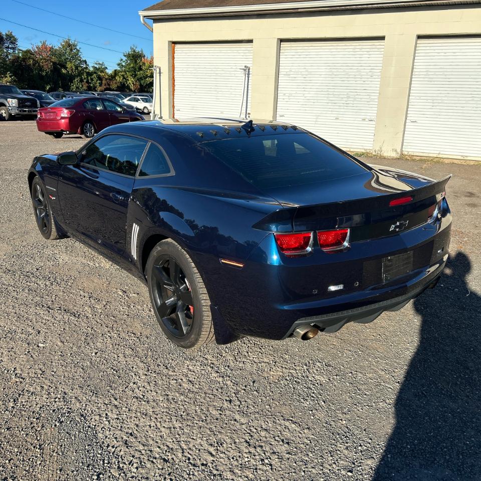 Chevrolet Camaro 2dr Cpe 2SS 2012