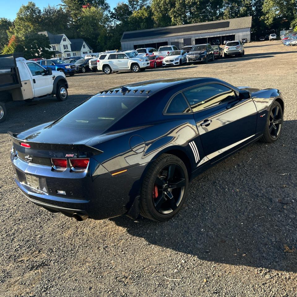 Chevrolet Camaro 2dr Cpe 2SS 2012