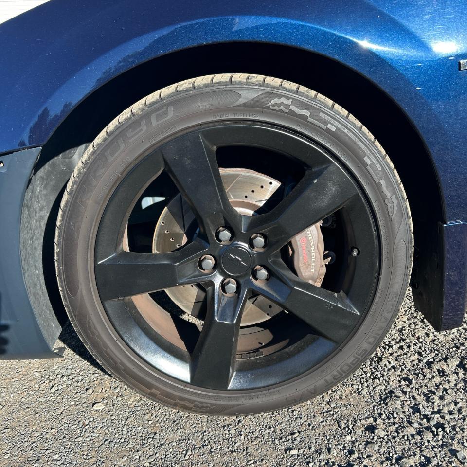 Chevrolet Camaro 2dr Cpe 2SS 2012