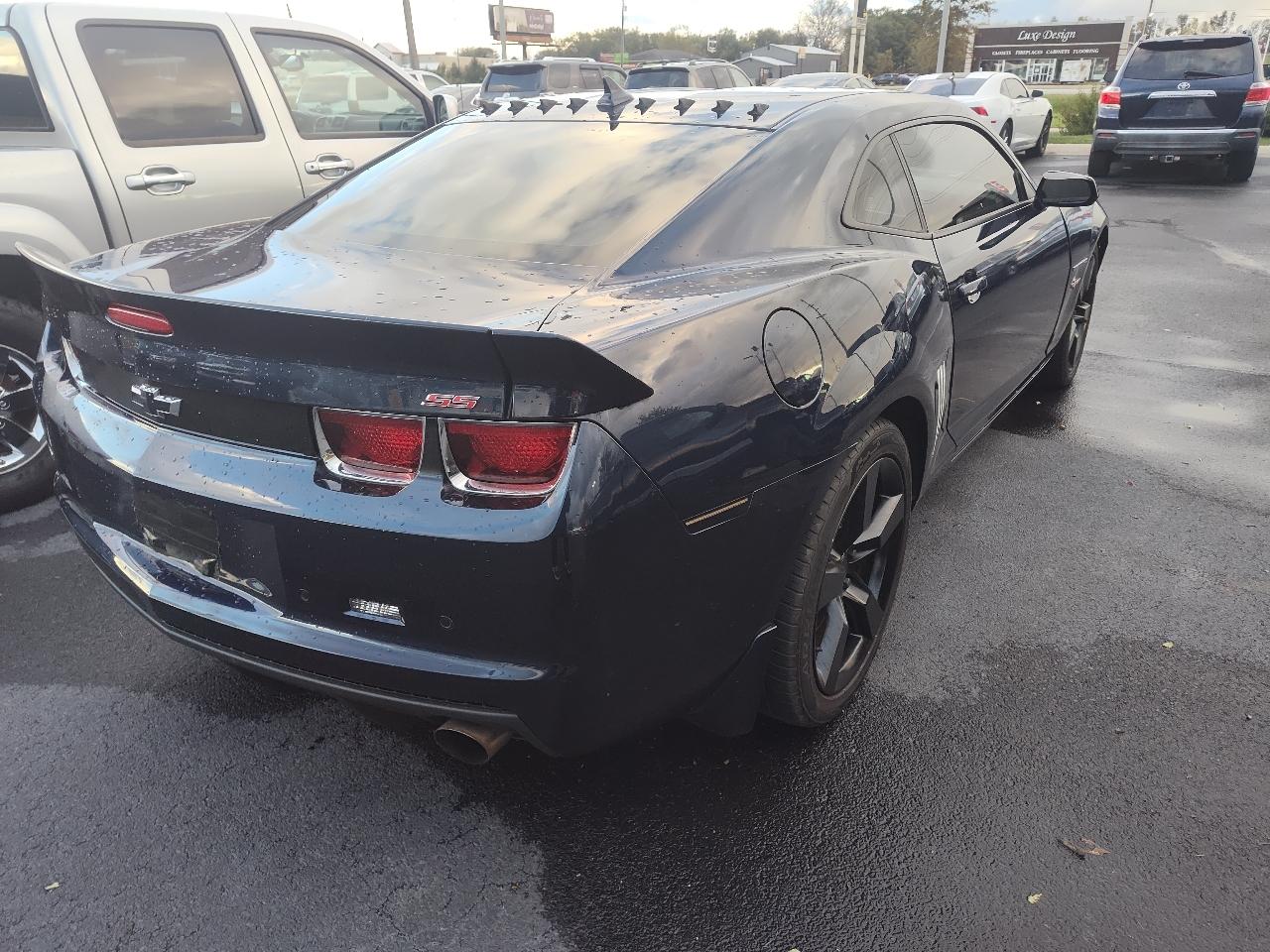 Chevrolet Camaro 2dr Cpe 2SS 2012