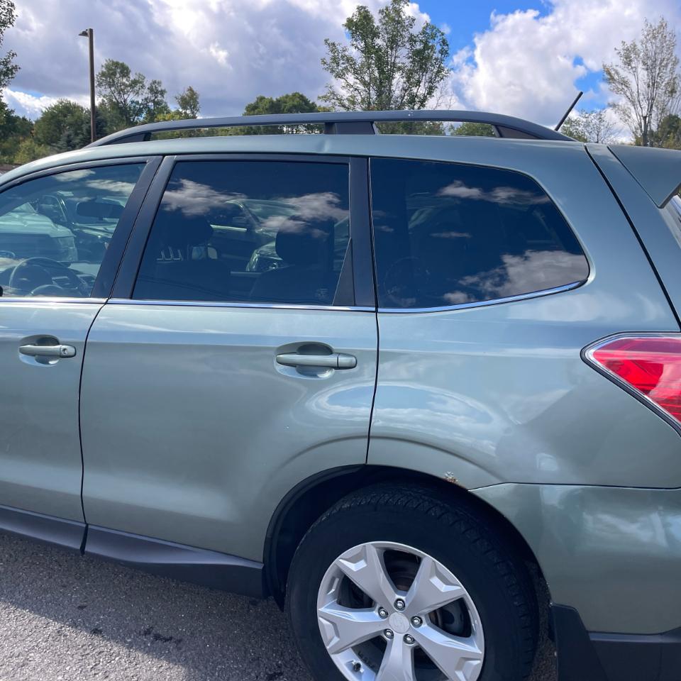Subaru Forester 4dr Auto 2.5i Touring PZEV 2014
