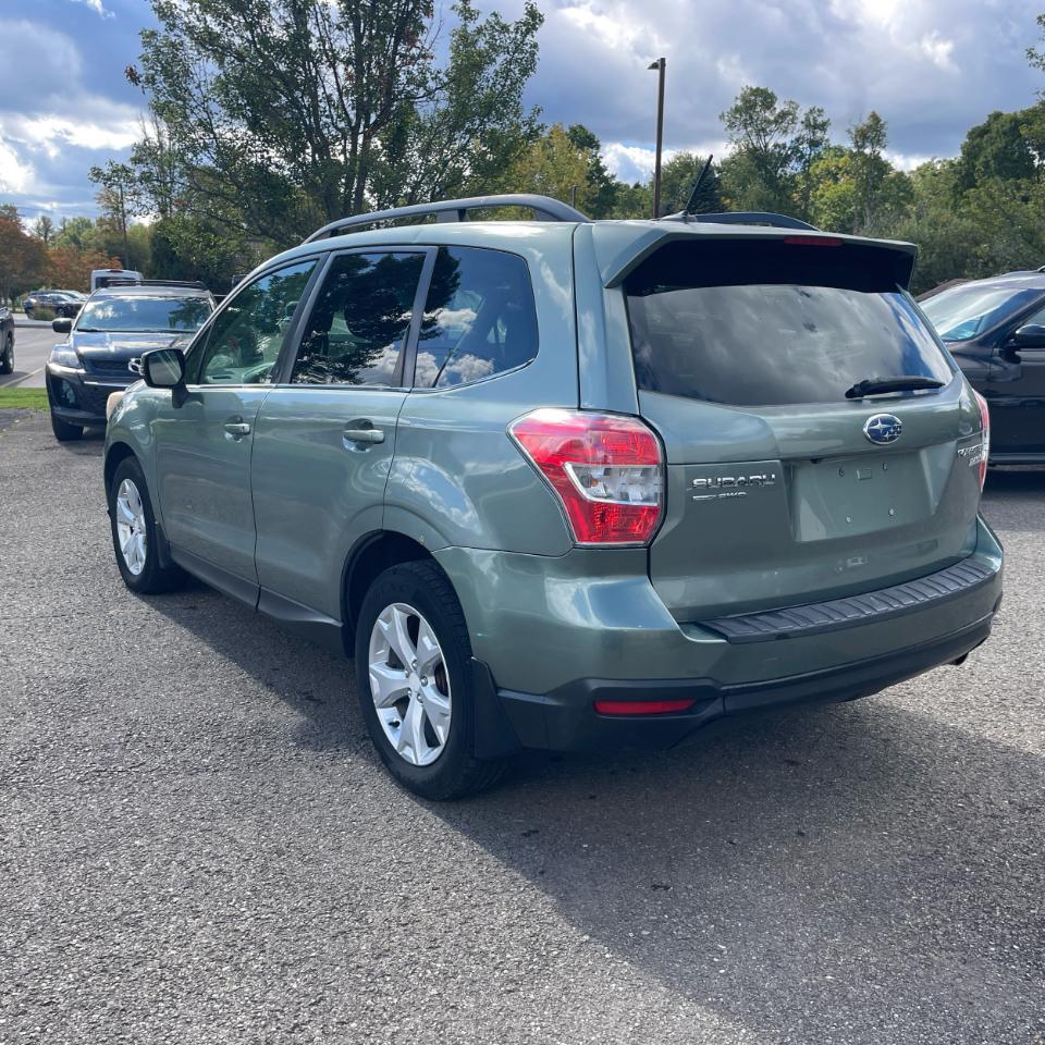 Subaru Forester 4dr Auto 2.5i Touring PZEV 2014