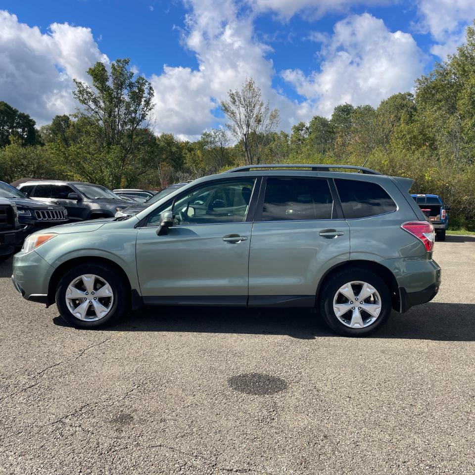 Subaru Forester 4dr Auto 2.5i Touring PZEV 2014