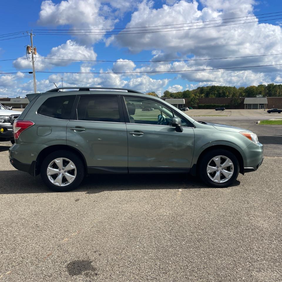 Subaru Forester 4dr Auto 2.5i Touring PZEV 2014