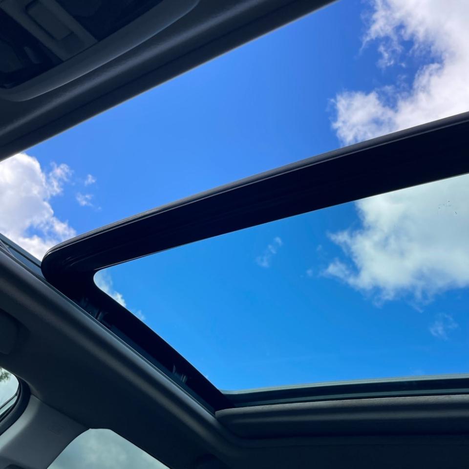 Subaru Forester 4dr Auto 2.5i Touring PZEV 2014