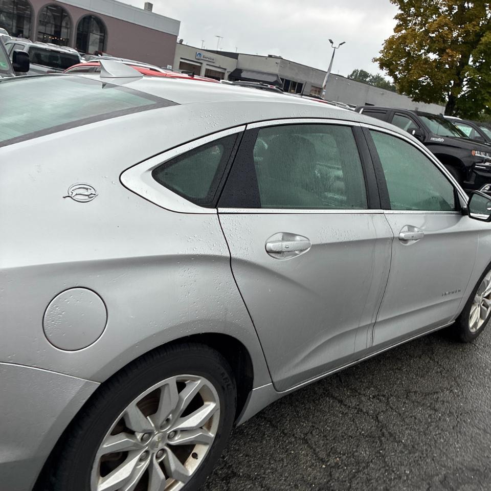 Chevrolet Impala 4dr Sdn LT w/1LT 2019