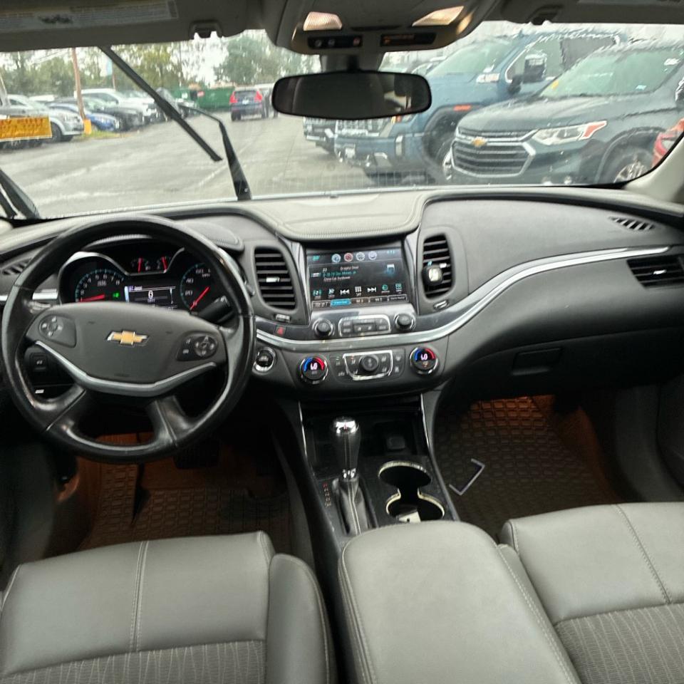 Chevrolet Impala 4dr Sdn LT w/1LT 2019