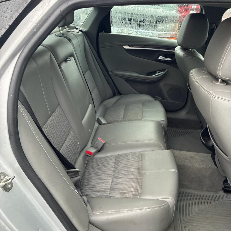 Chevrolet Impala 4dr Sdn LT w/1LT 2019