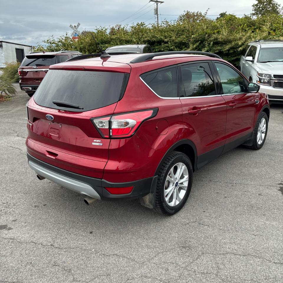 Ford Escape SEL 4WD 2018