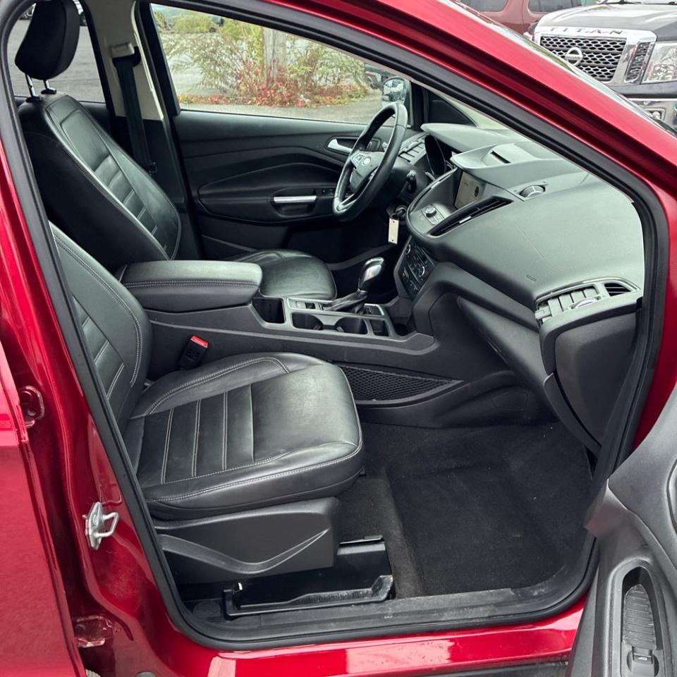 Ford Escape SEL 4WD 2018