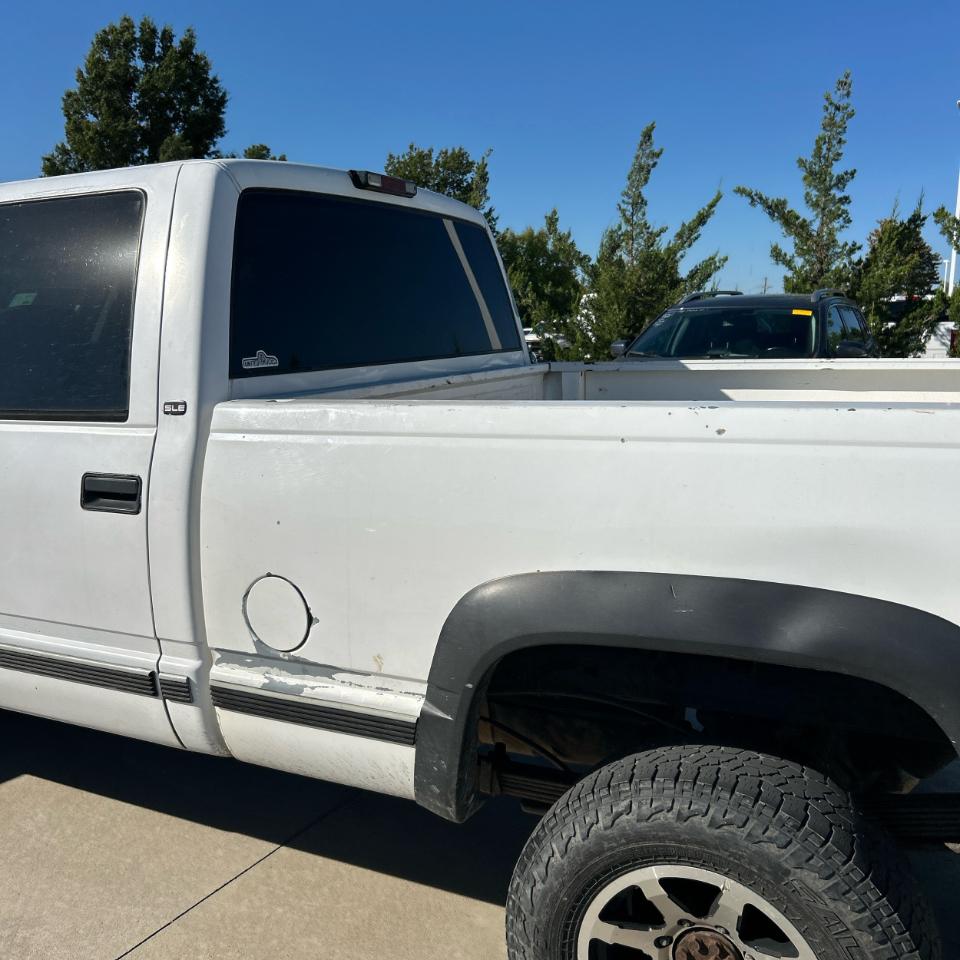GMC Sierra 2500 Crew Cab 4dr 154.5" WB 4WD 2000