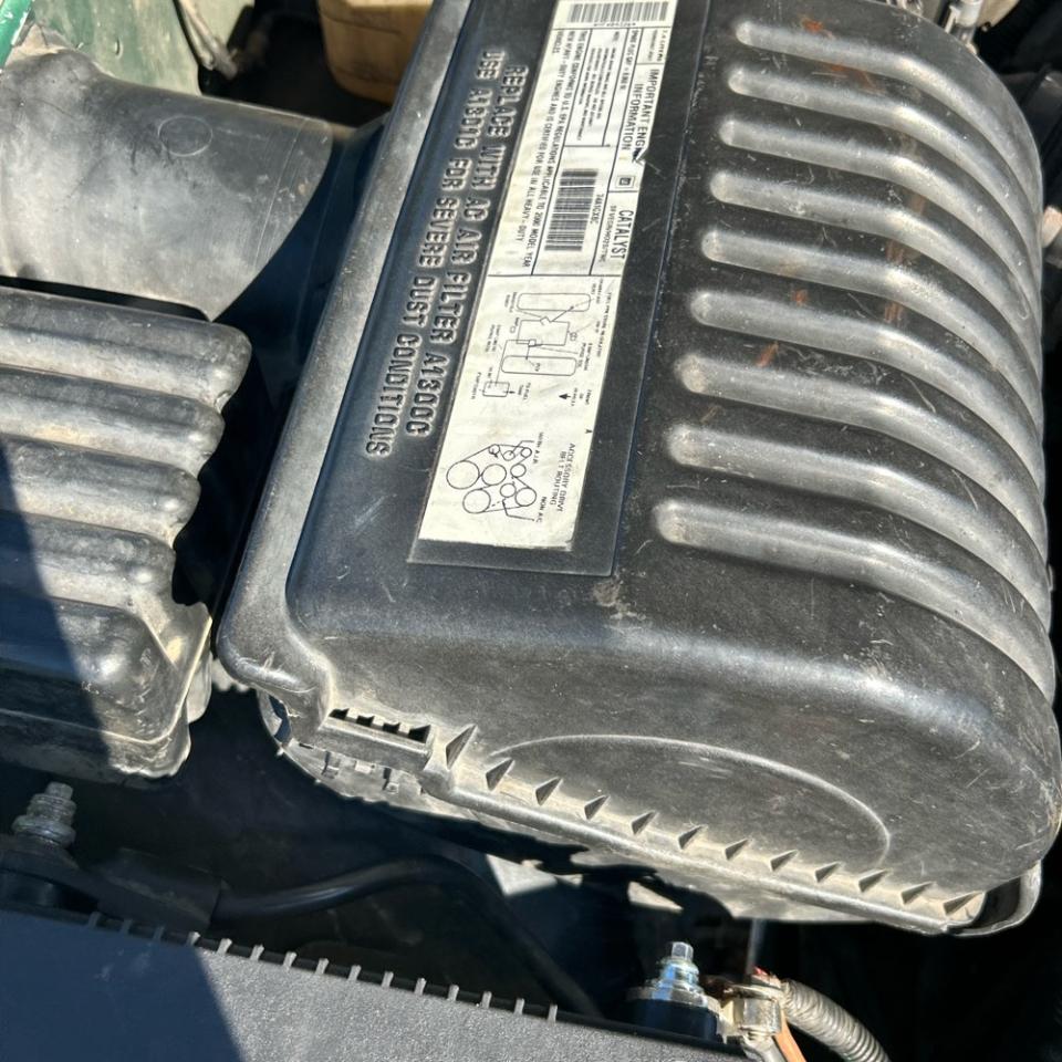 GMC Sierra 2500 Crew Cab 4dr 154.5" WB 4WD 2000