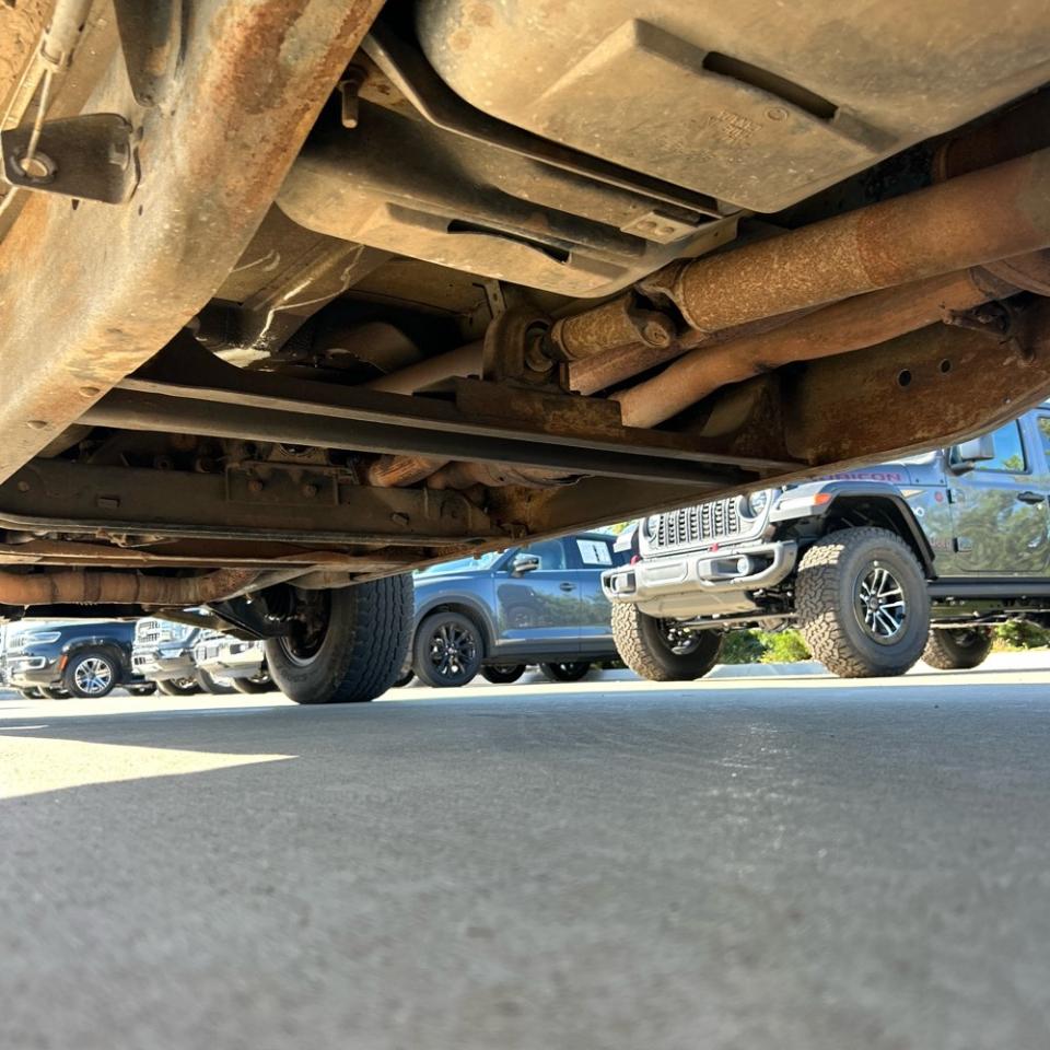 GMC Sierra 2500 Crew Cab 4dr 154.5" WB 4WD 2000