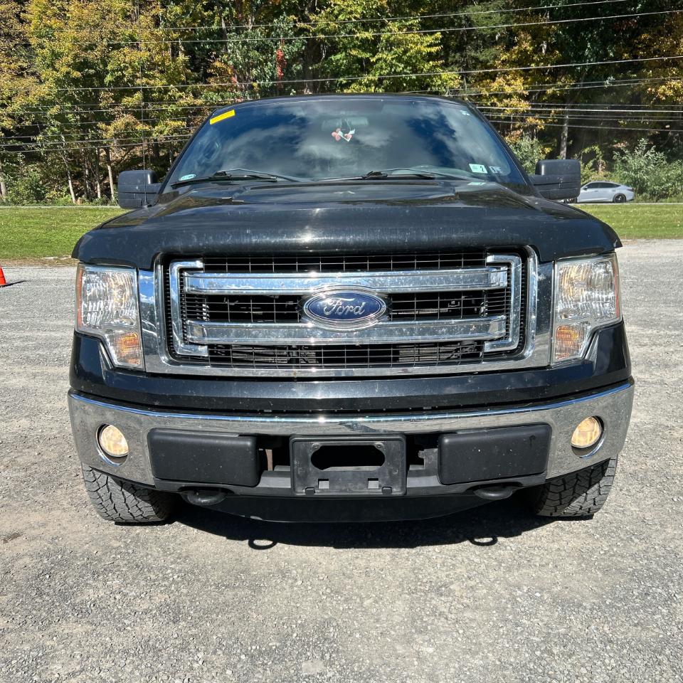 Ford F-150 4WD SuperCrew 145" XL 2013
