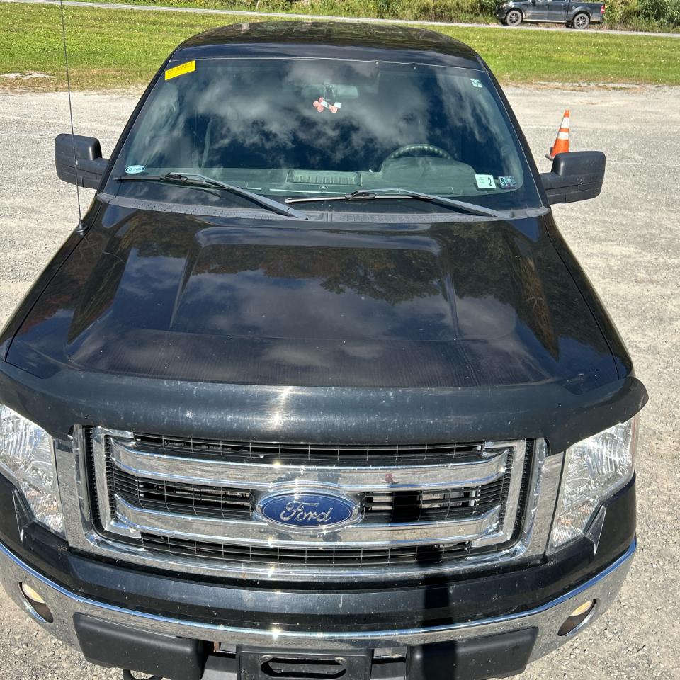 Ford F-150 4WD SuperCrew 145" XL 2013