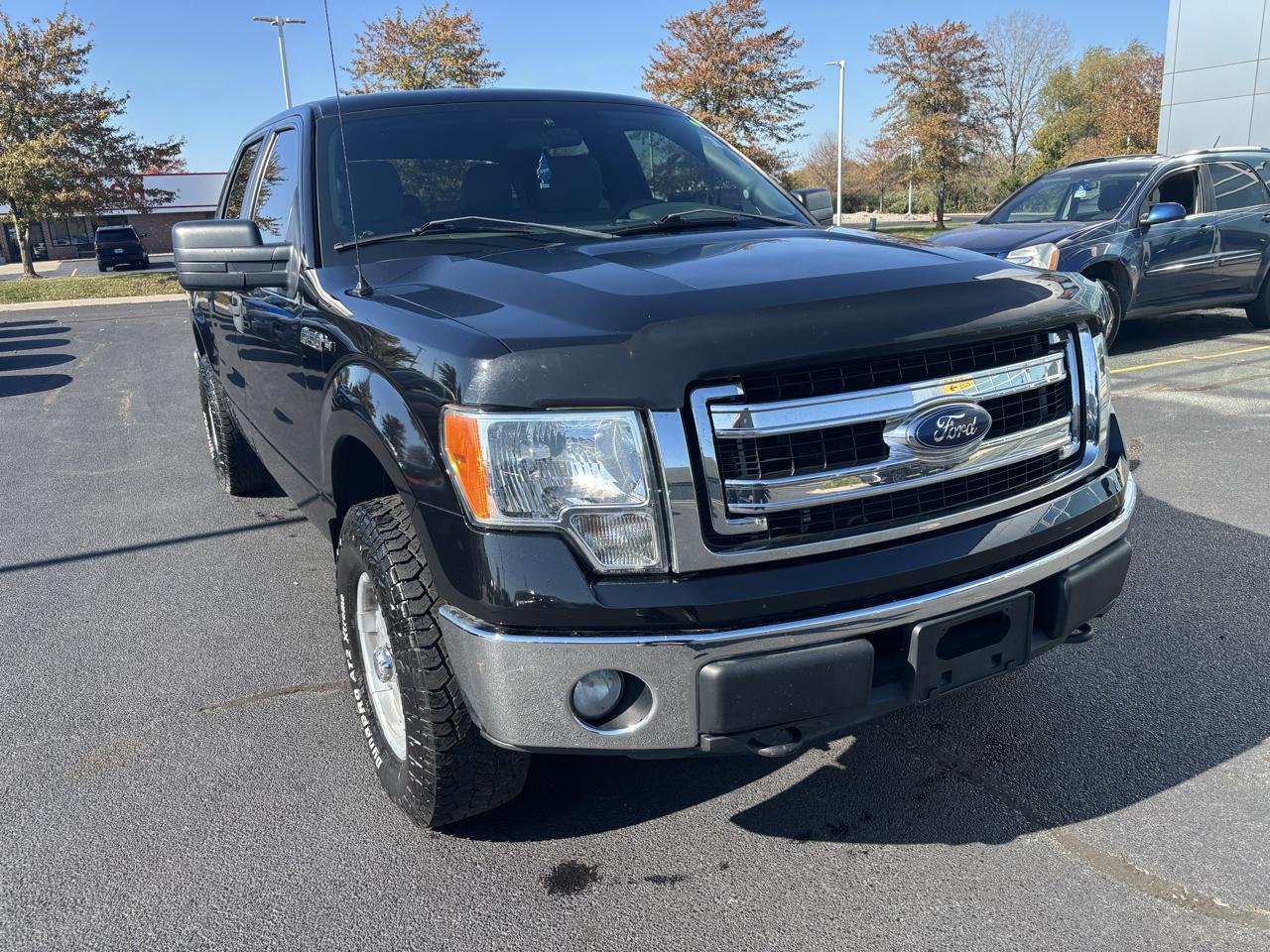2013 Ford F-150 4WD SuperCrew 145" XL