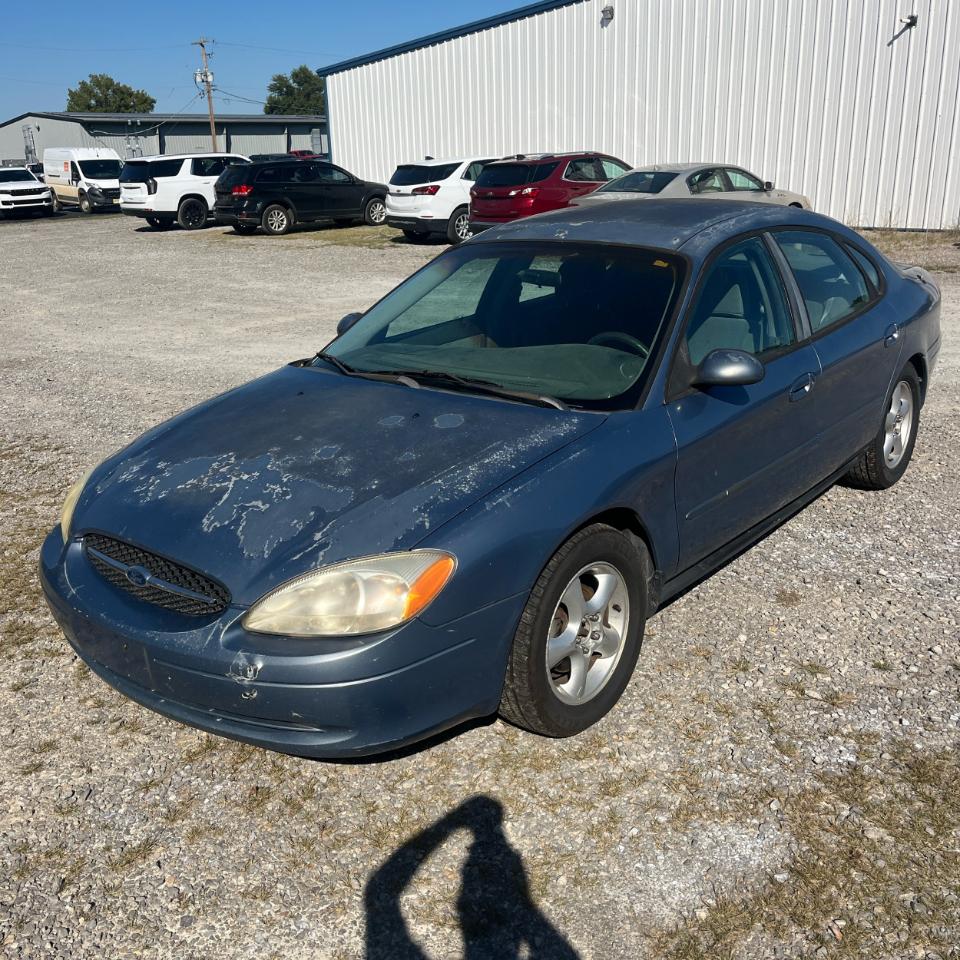 Ford Taurus 4dr Sdn SE 2000