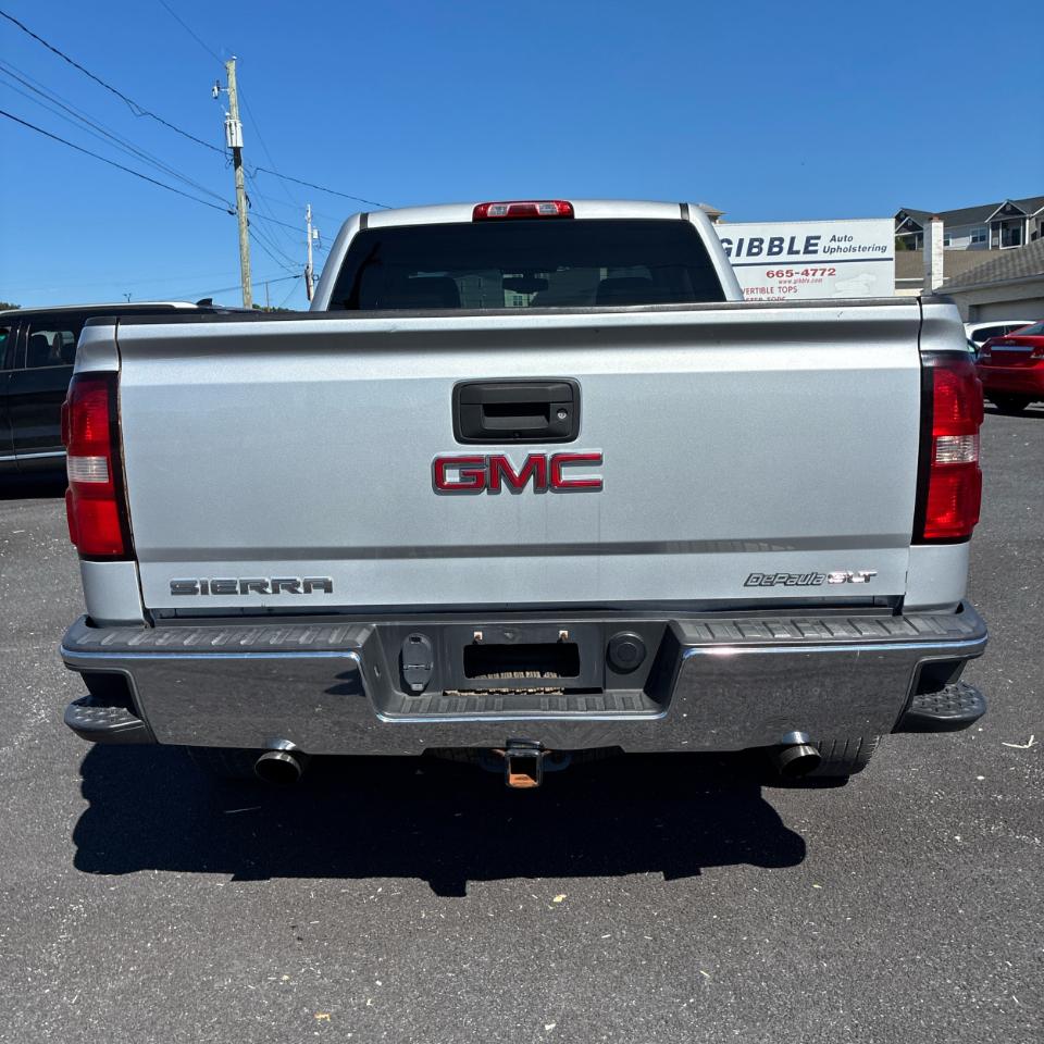 GMC Sierra 1500 4WD Double Cab 143.5" SLT 2015