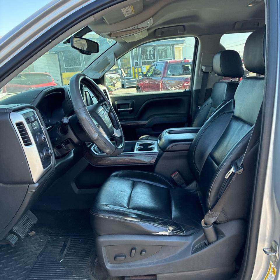 GMC Sierra 1500 4WD Double Cab 143.5" SLT 2015