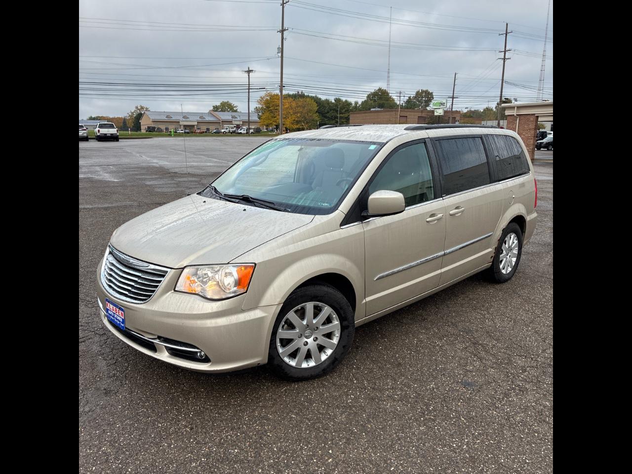Chrysler Town & Country 4dr Wgn Touring 2013