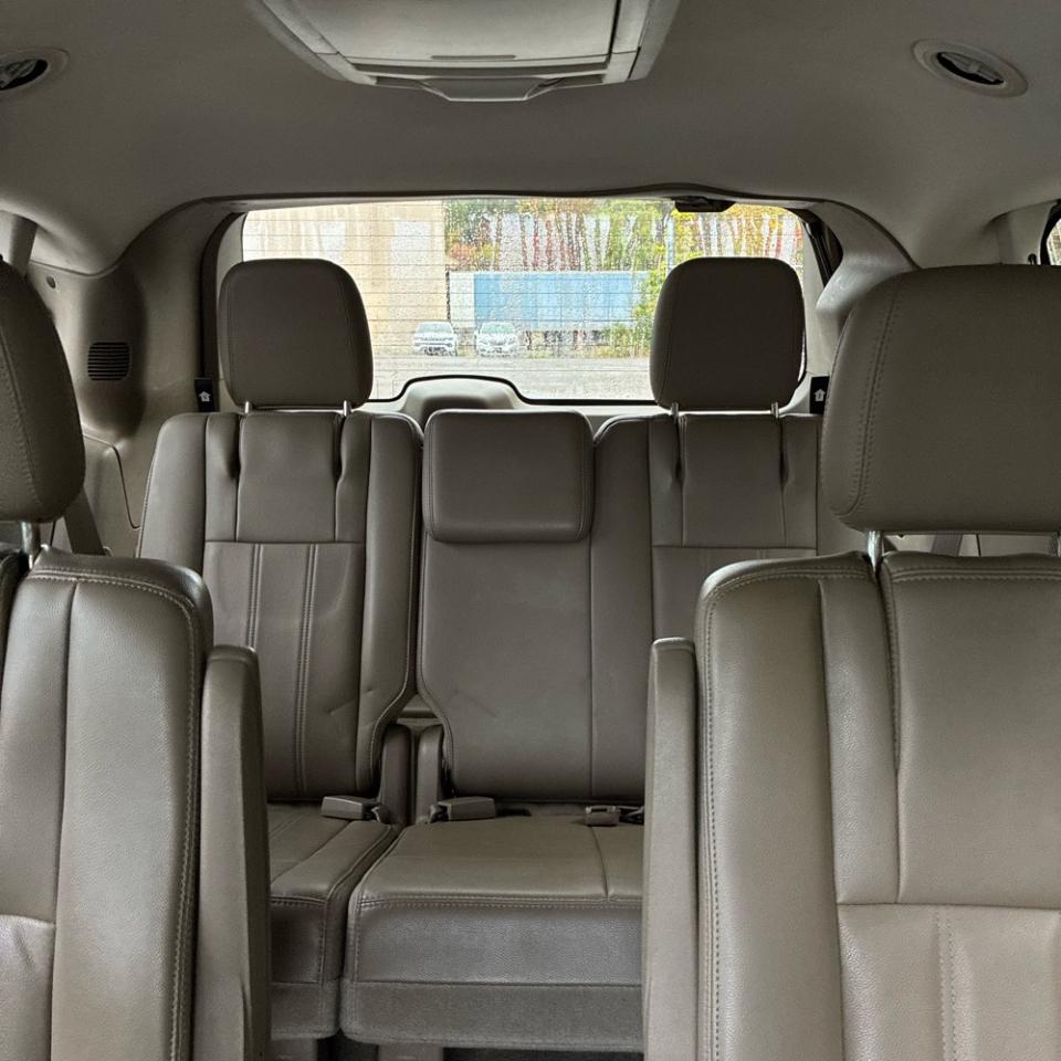 Chrysler Town & Country 4dr Wgn Touring 2013