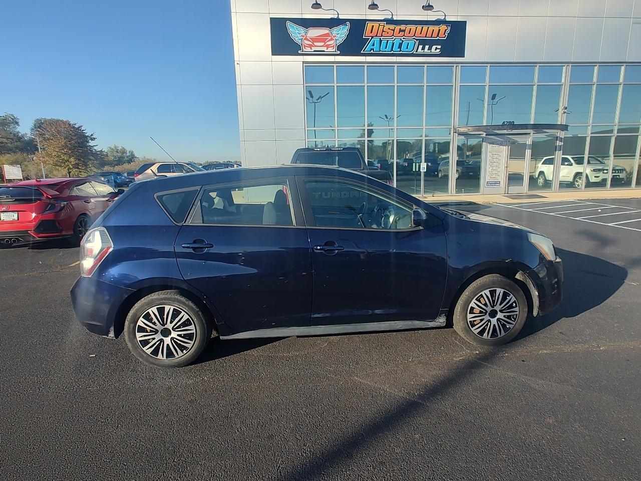 Pontiac Vibe 4dr HB FWD w/1SA 2009