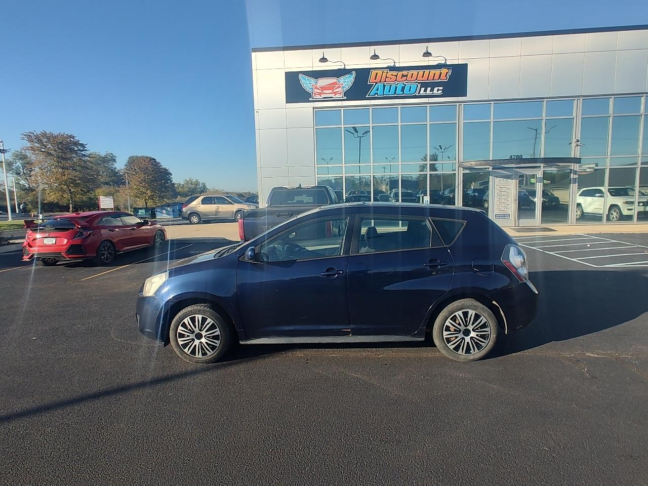 Pontiac Vibe 4dr HB FWD w/1SA 2009