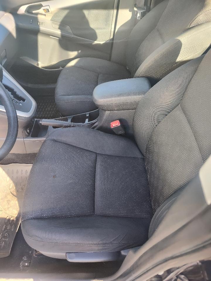 Pontiac Vibe 4dr HB FWD w/1SA 2009