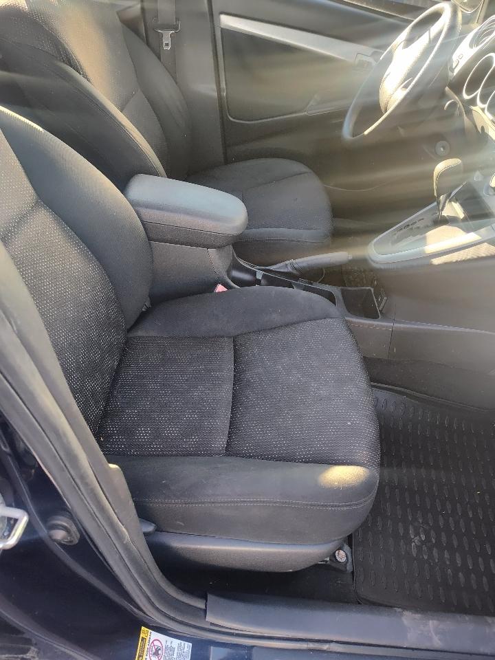 Pontiac Vibe 4dr HB FWD w/1SA 2009