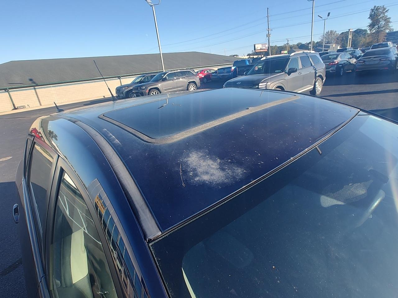 Pontiac Vibe 4dr HB FWD w/1SA 2009