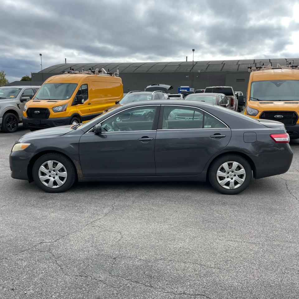 Toyota Camry 4dr Sdn I4 Auto LE (Natl) *Ltd Avail* 2011