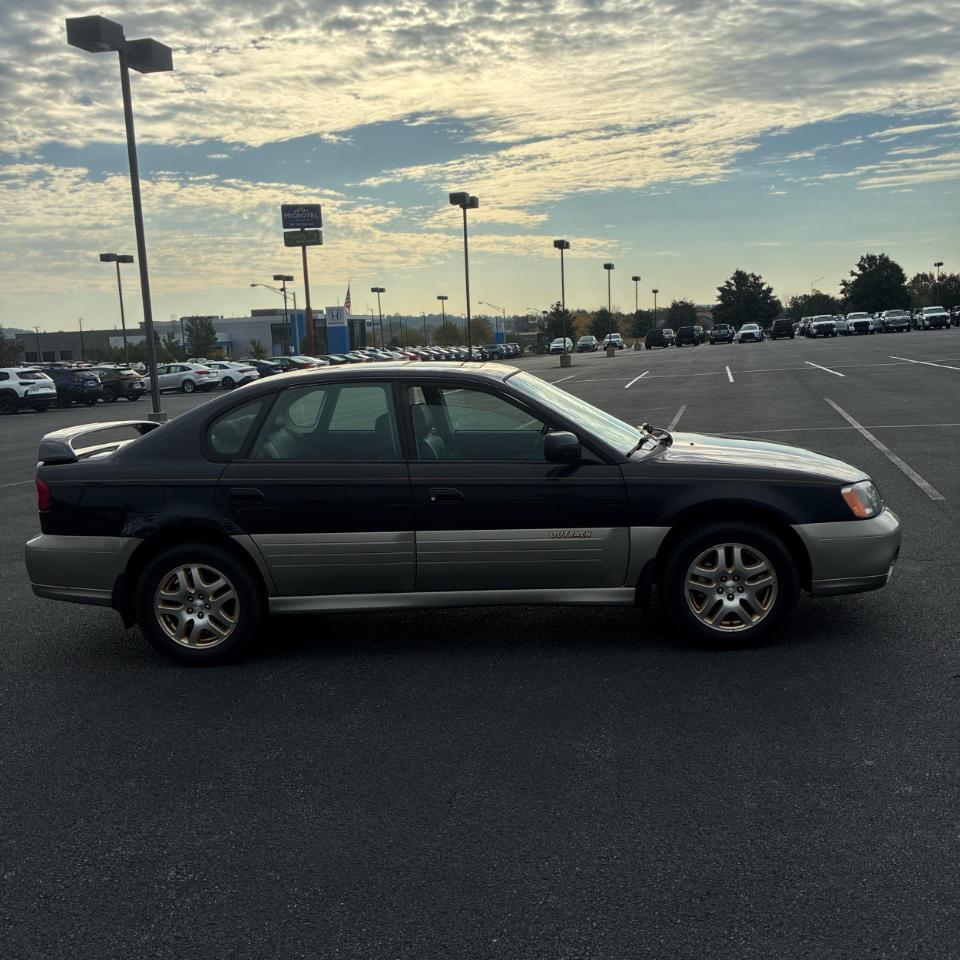 Subaru Outback (Natl)  2001