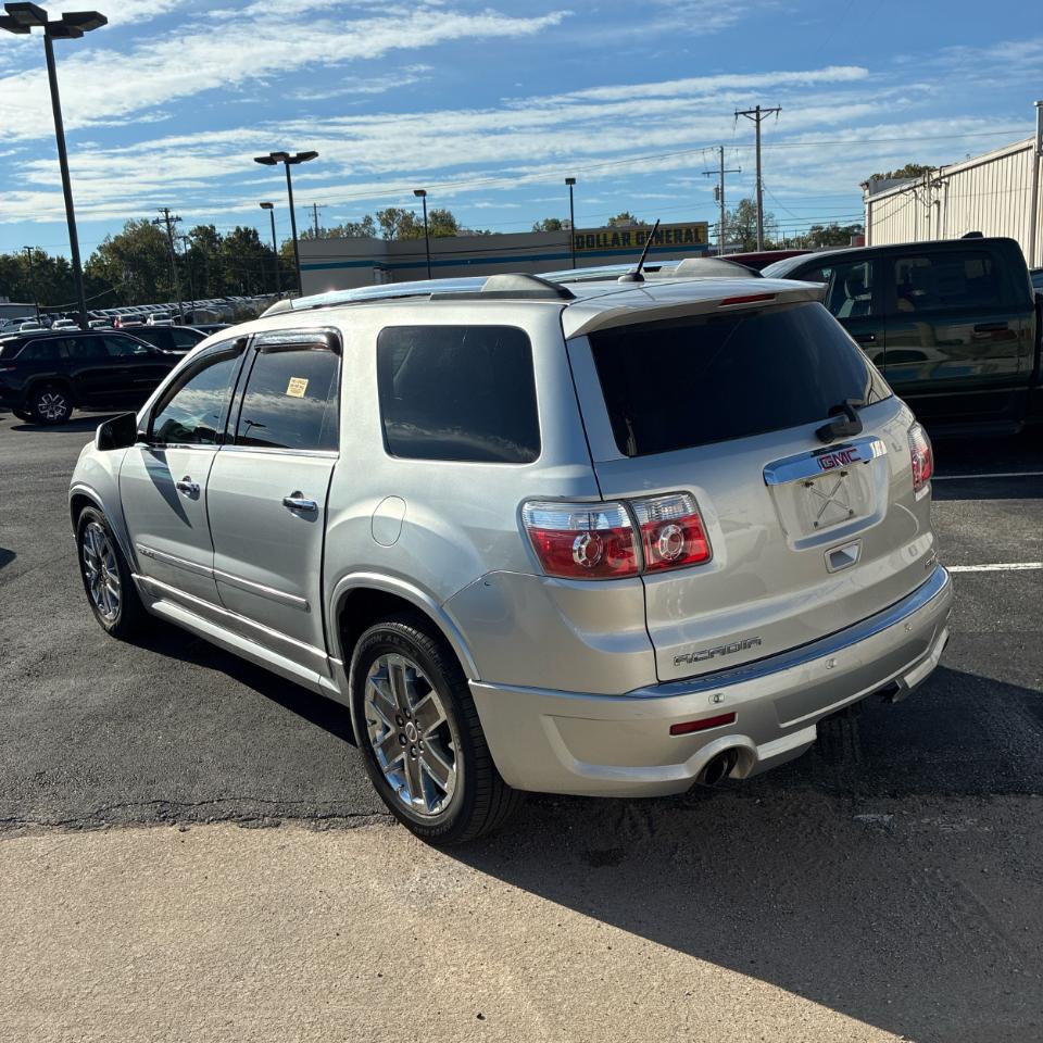 GMC Acadia AWD 4dr Denali 2012