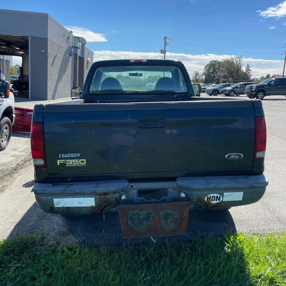 Ford Super Duty F-350 SRW Reg Cab 137" XL 4WD 1999