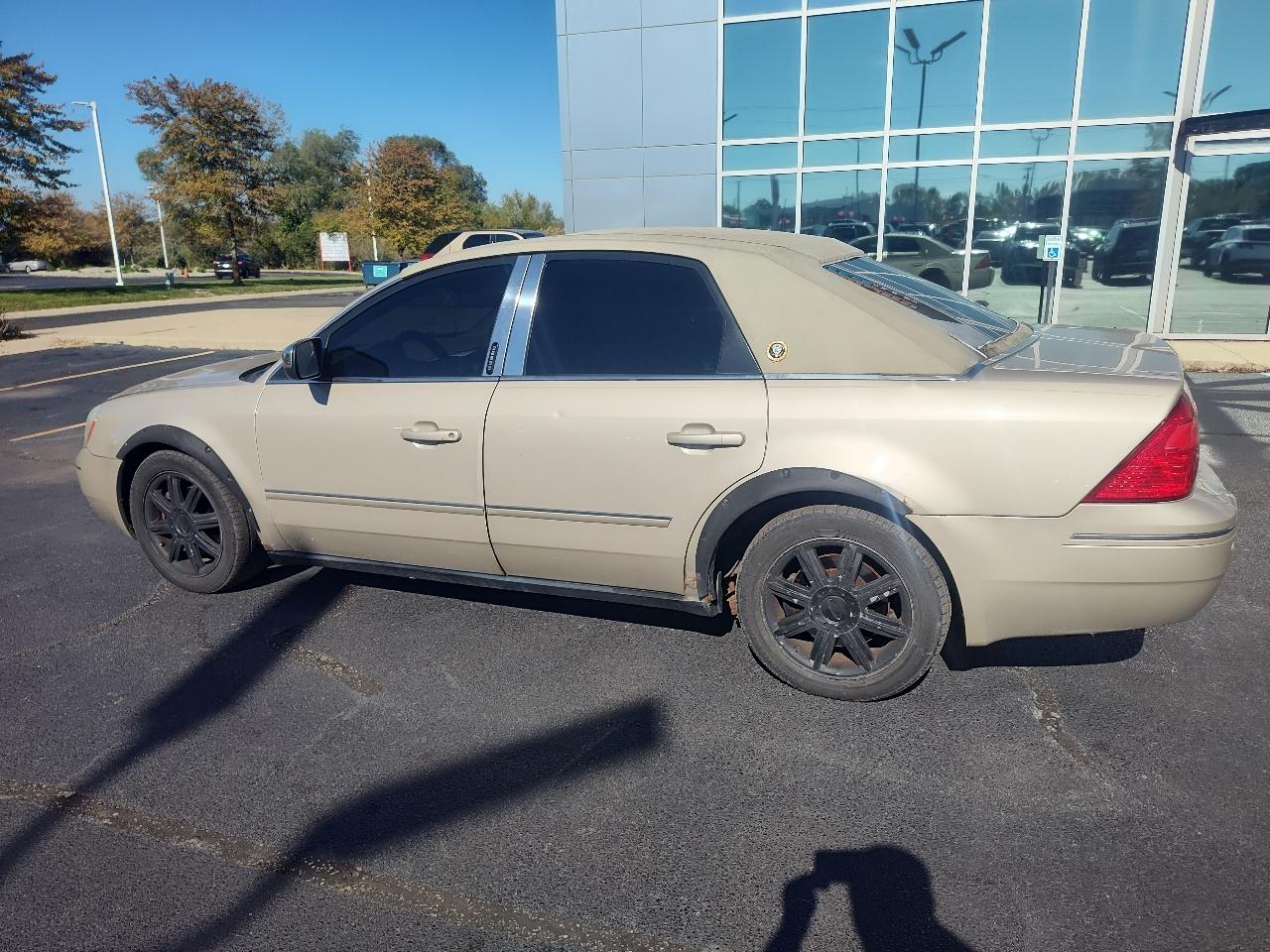 Ford Five Hundred 4dr Sdn Limited 2005
