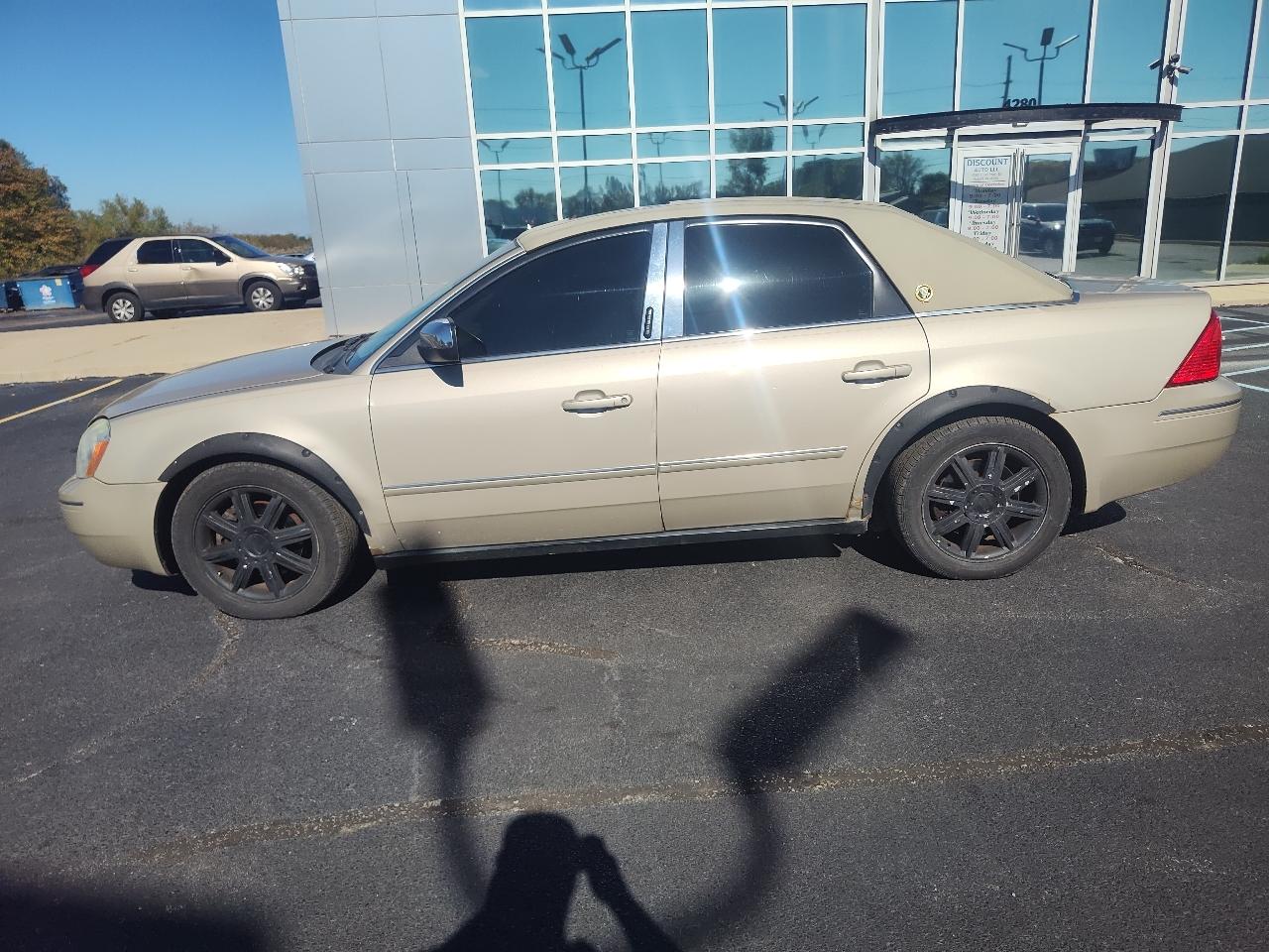 Ford Five Hundred 4dr Sdn Limited 2005