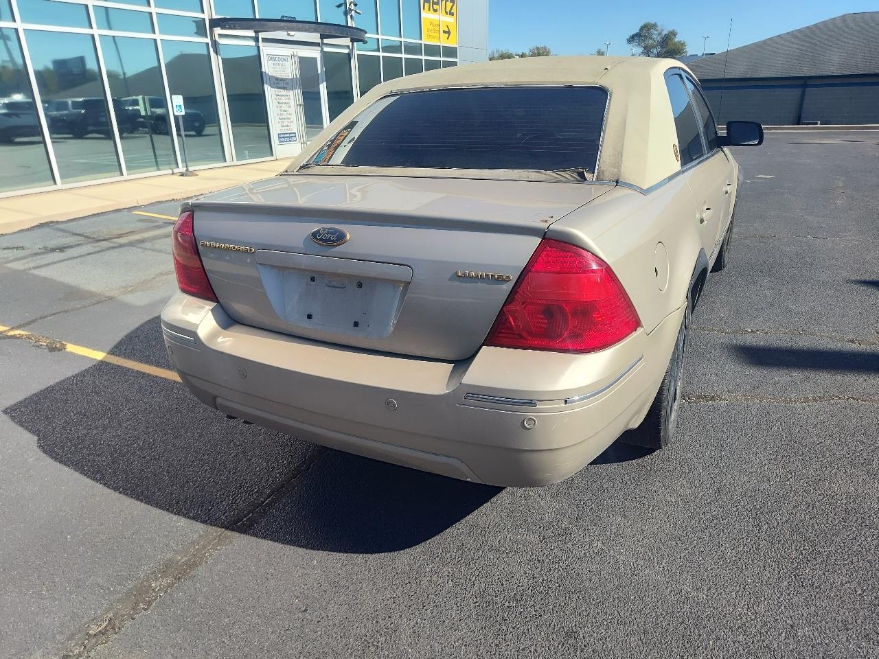 Ford Five Hundred 4dr Sdn Limited 2005